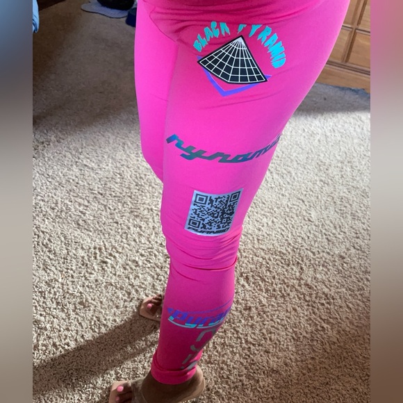 Black pyramid set - Picture 4 of 12